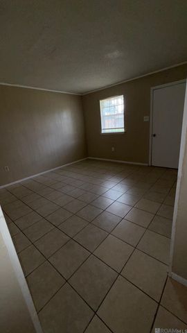 2322 S Brock Pl, Baton Rouge, LA 70807