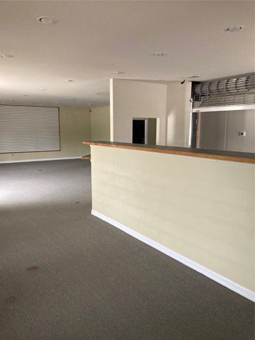 2108 N Center Street, Bonham, TX 75418