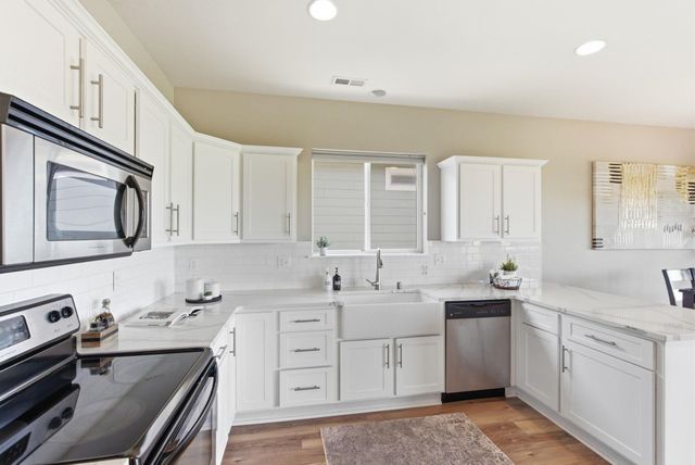 7808 S Parway Ln, Cheney, WA 99004