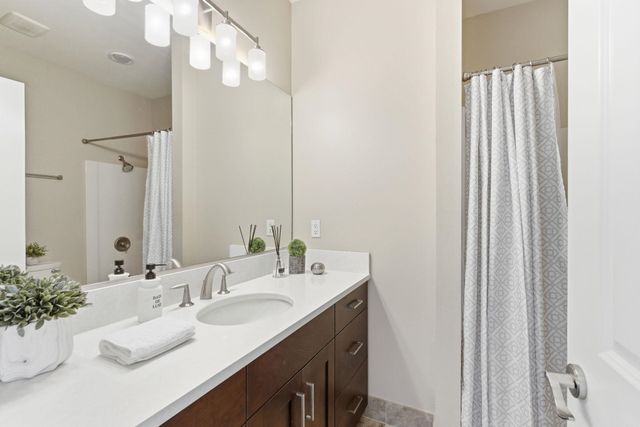 7808 S Parway Ln, Cheney, WA 99004