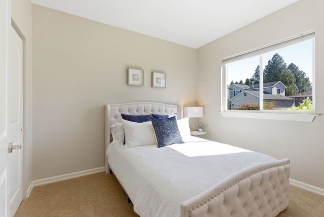 7808 S Parway Ln, Cheney, WA 99004
