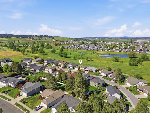 7808 S Parway Ln, Cheney, WA 99004