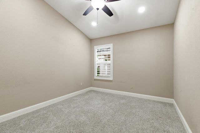 4609 Sun West Dr, Salida, CA 95368