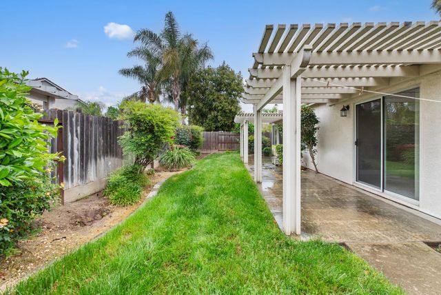 4609 Sun West Dr, Salida, CA 95368