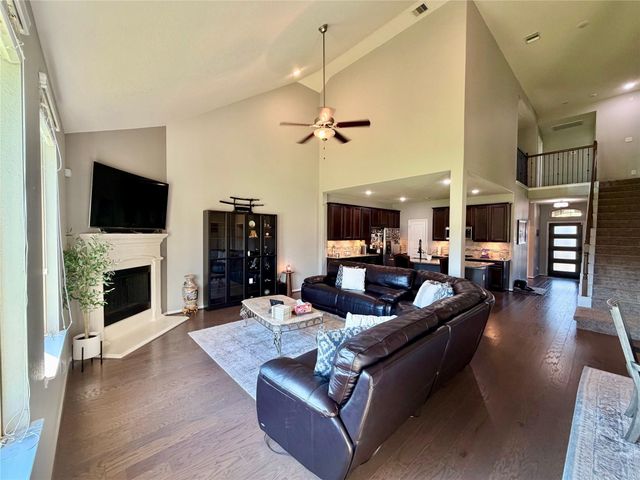 1546 Heartwood Drive, Conroe, TX 77384