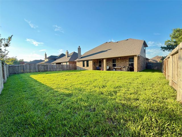 1546 Heartwood Drive, Conroe, TX 77384