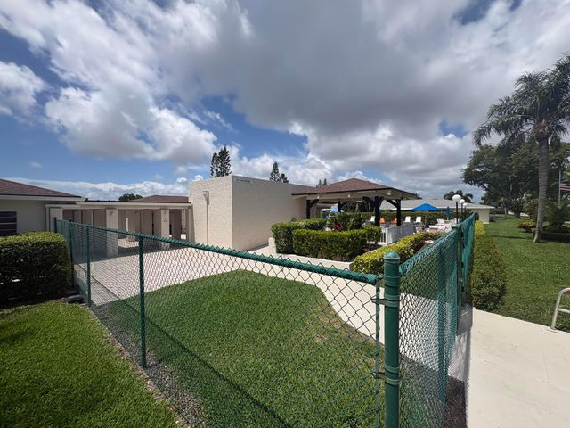 1020 Silk Oak Terrace 104, Delray Beach, FL 33445