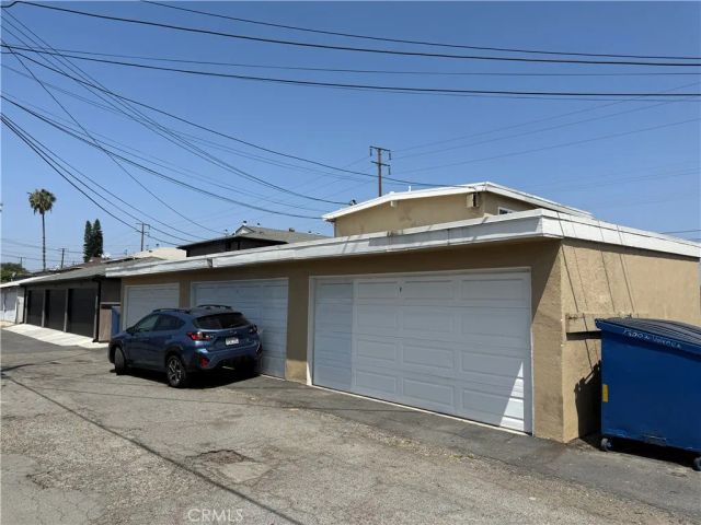 1300 W Valencia, Fullerton, CA 92833