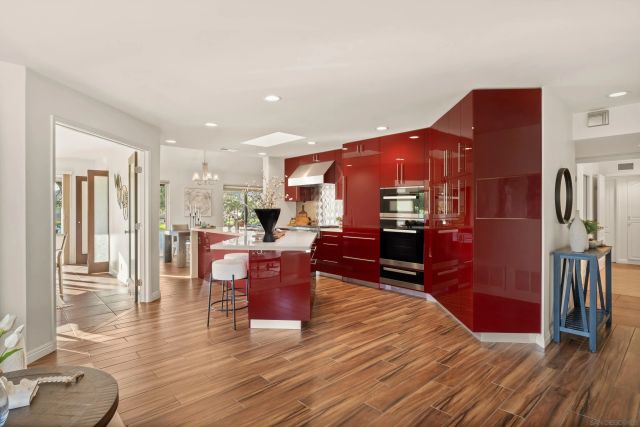 17976 Sencillo Lane, San Diego, CA 92128