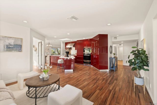 17976 Sencillo Lane, San Diego, CA 92128