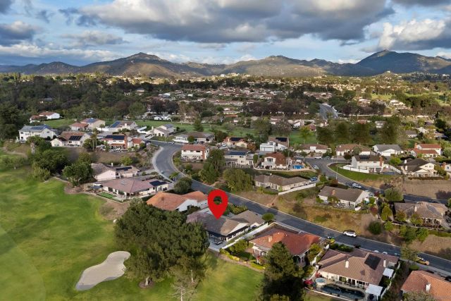 17976 Sencillo Lane, San Diego, CA 92128