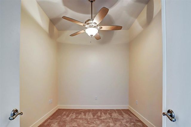 1600 Post Oak Boulevard 904, Houston, TX 77056