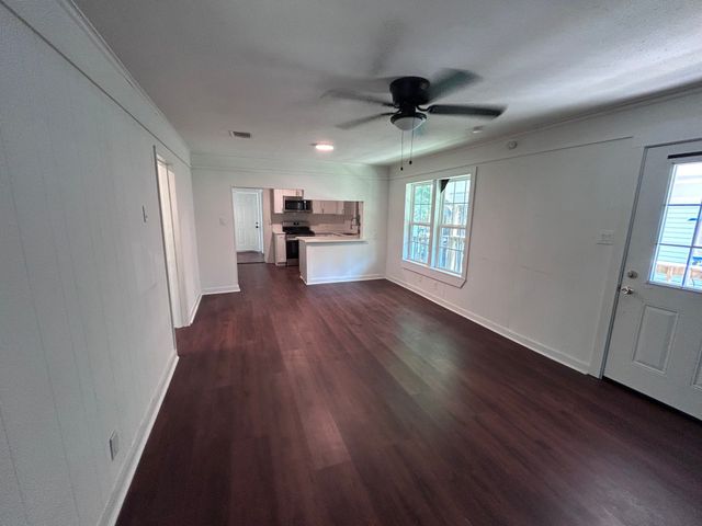 364 W Birch Avenue, Shreveport, LA 71107