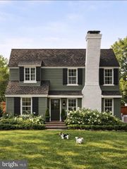 6000 35TH ST N, Arlington, VA 22207