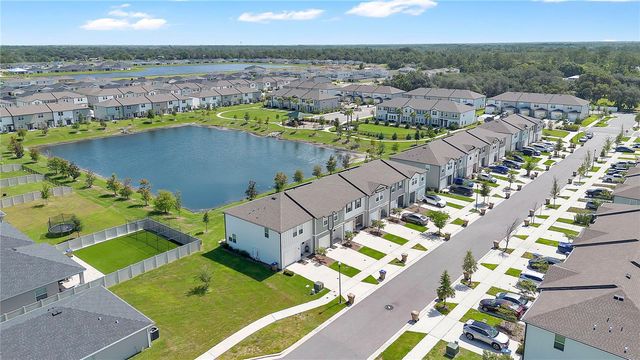 5913 PINEY SHRUB PLACE, St Cloud, FL 34771