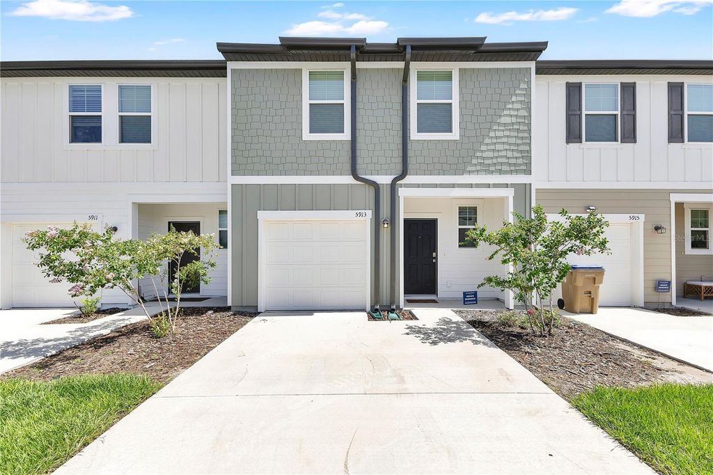 5913 PINEY SHRUB PLACE, St Cloud, FL 34771