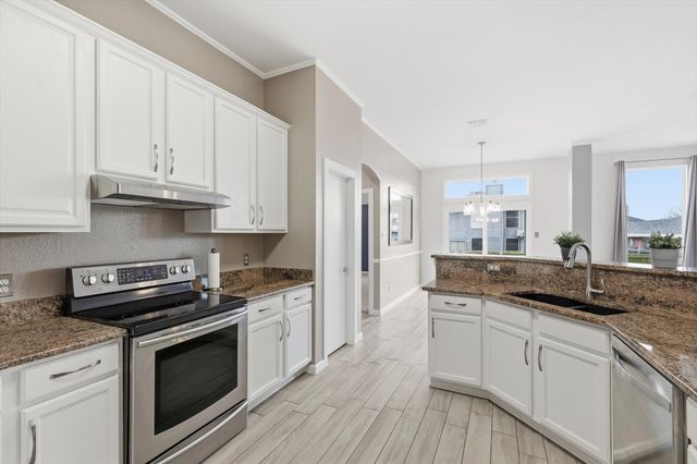 218 Quail Meadows Lane, Arlington, TX 76002