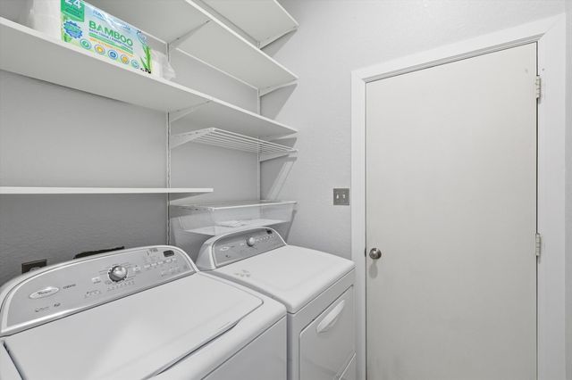 218 Quail Meadows Lane, Arlington, TX 76002