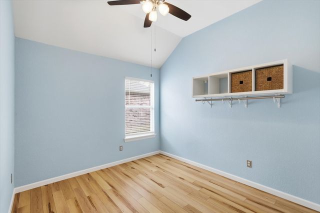 218 Quail Meadows Lane, Arlington, TX 76002