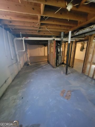 6301 Stillwater Drive, Riverdale, GA 30274