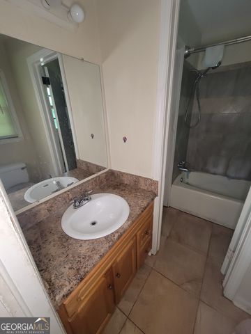 6301 Stillwater Drive, Riverdale, GA 30274