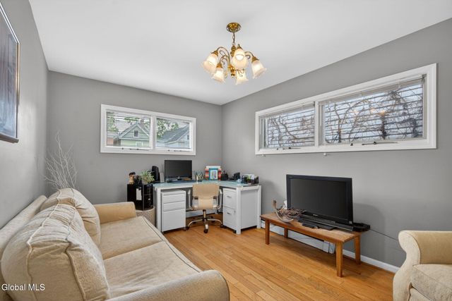 446 Yates Street, Albany, NY 12208