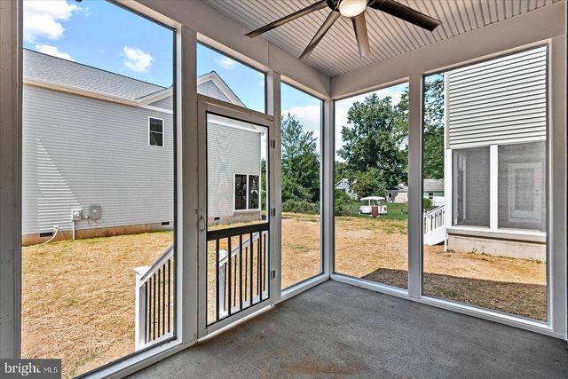 700 TAGGART ST, Colonial Beach, VA 22443