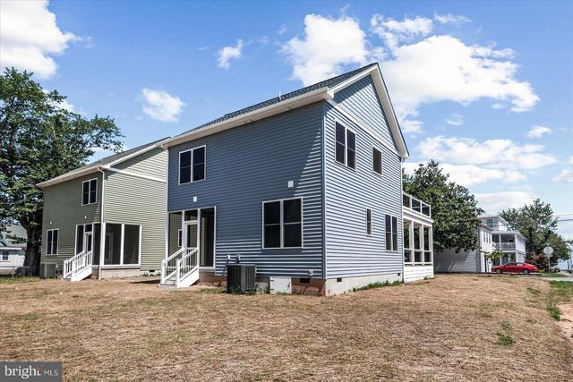 700 TAGGART ST, Colonial Beach, VA 22443