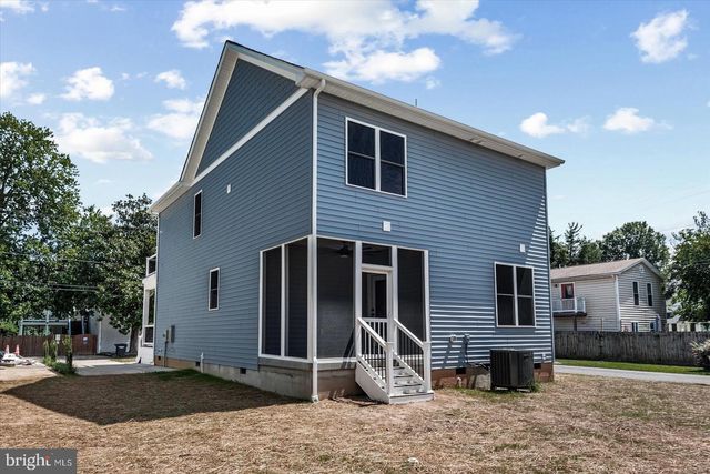 700 TAGGART ST, Colonial Beach, VA 22443