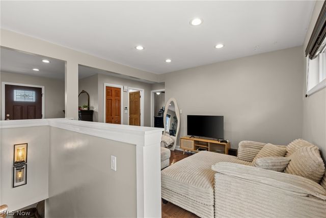 2610 Cherry Avenue, Steubenville, OH 43952