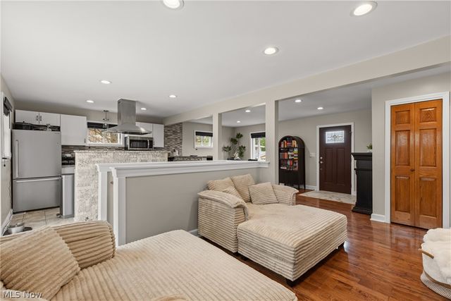 2610 Cherry Avenue, Steubenville, OH 43952