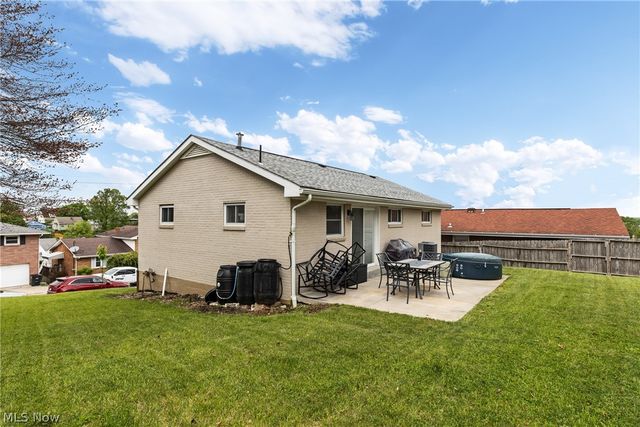 2610 Cherry Avenue, Steubenville, OH 43952