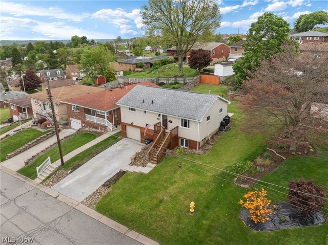 2610 Cherry Avenue, Steubenville, OH 43952