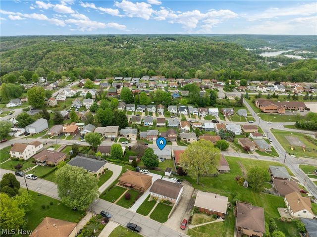 2610 Cherry Avenue, Steubenville, OH 43952