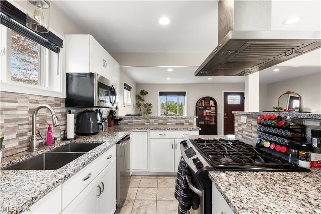 2610 Cherry Avenue, Steubenville, OH 43952