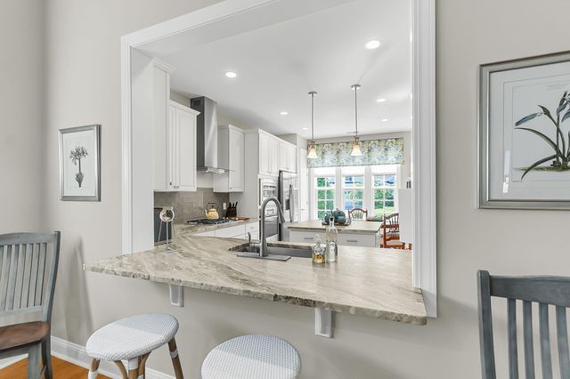 3121 Cross Vine Lane, Summerville, SC 29483
