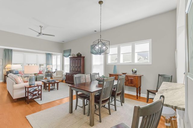 3121 Cross Vine Lane, Summerville, SC 29483