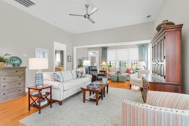 3121 Cross Vine Lane, Summerville, SC 29483