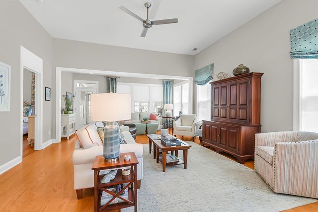 3121 Cross Vine Lane, Summerville, SC 29483