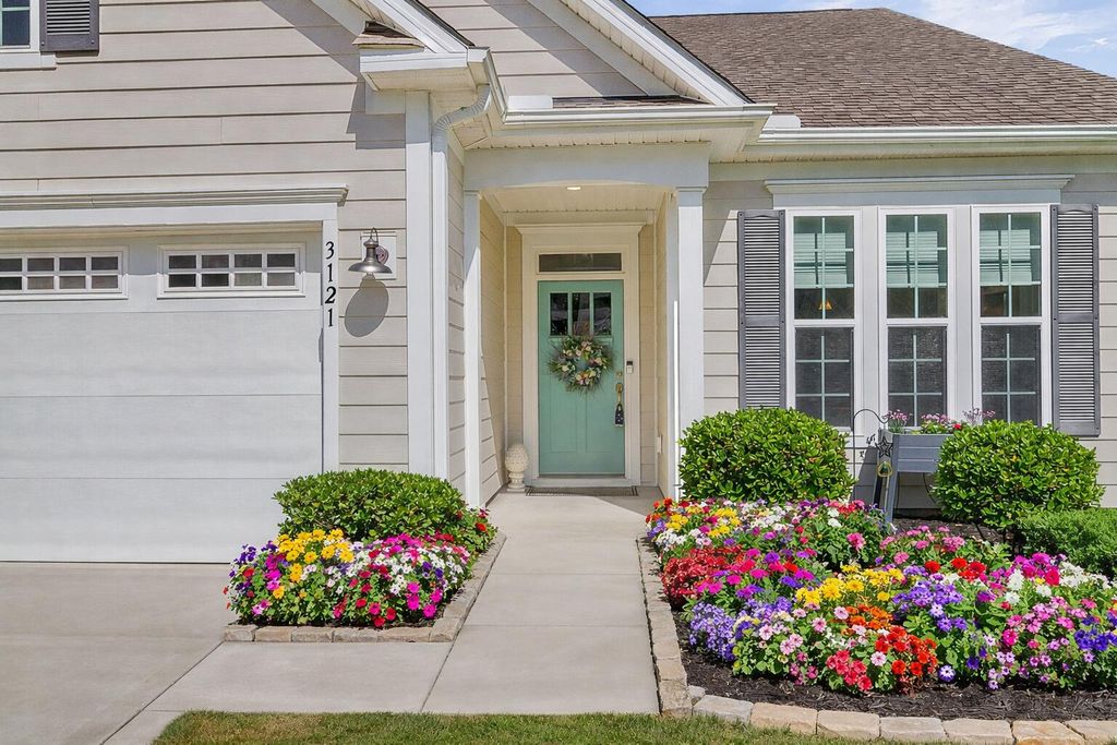 3121 Cross Vine Lane, Summerville, SC 29483