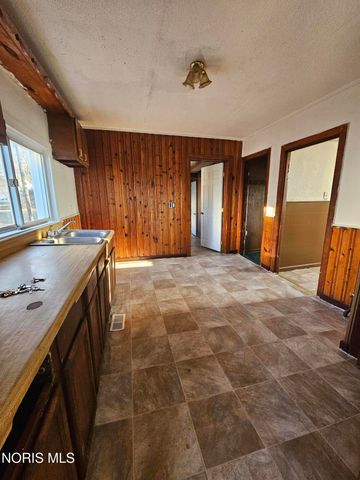 316 Columbus Street, Toledo, OH 43611