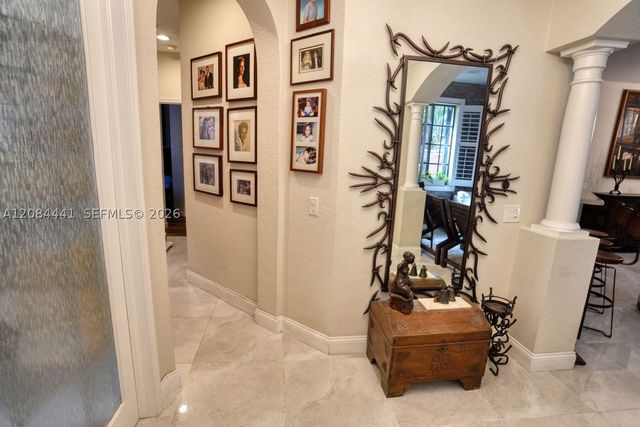 2706 Kinsington Cir 23-2, Weston, FL 33332