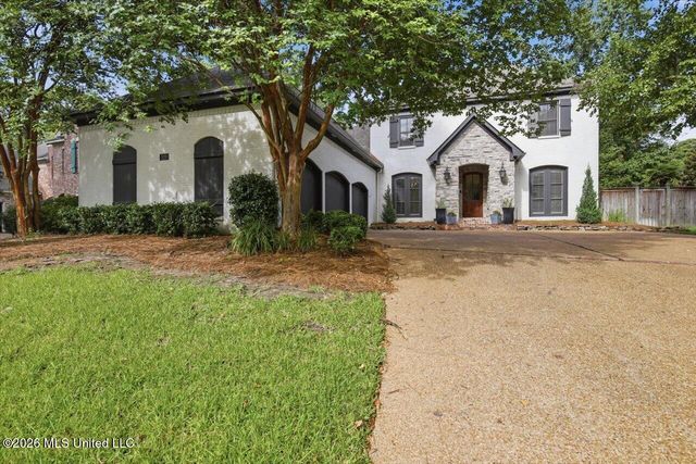 520 Heatherstone Court, Ridgeland, MS 39157