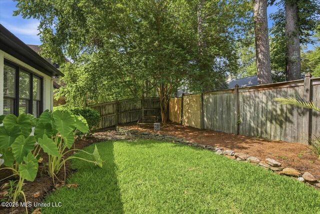 520 Heatherstone Court, Ridgeland, MS 39157