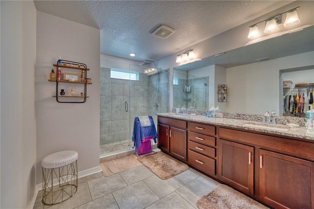 6136 VOYAGERS PLACE, Apollo Beach, FL 33572