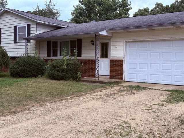 54539 Buckhorn Road, Three Rivers, MI 49093