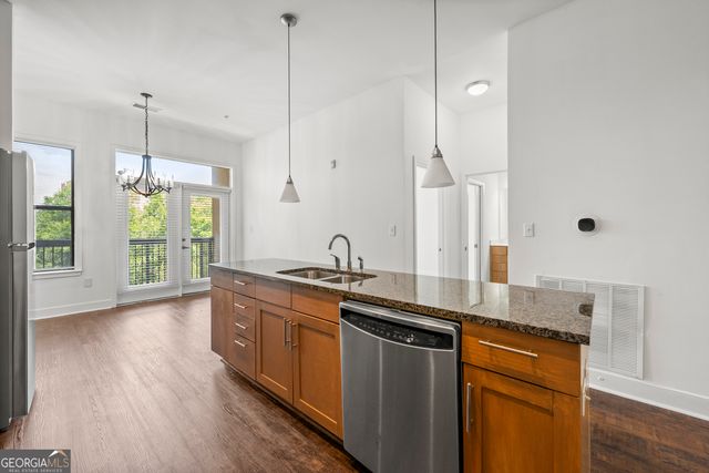 425 CHAPEL Street SW 1211, Atlanta, GA 30313