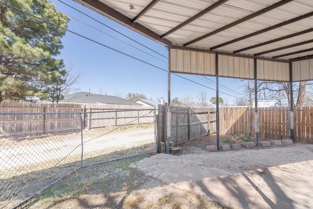 3320 W Dengar Ave, Midland, TX 79707