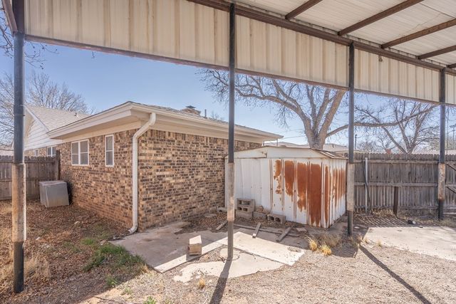 3320 W Dengar Ave, Midland, TX 79707