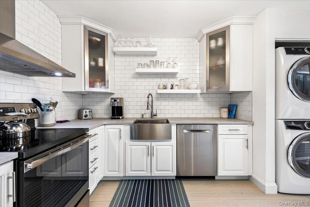 23 Waters Edge, Chappaqua, NY 10514